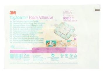 Tegaderm klebender Schaumverband 8,8 cm x 8,8 cm